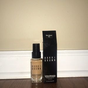 Bobbi Brown